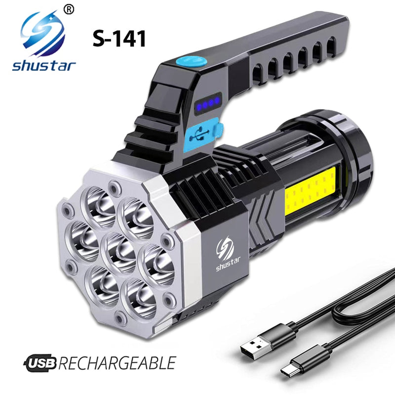 Lanterna Led de alta potêcia recarregável.